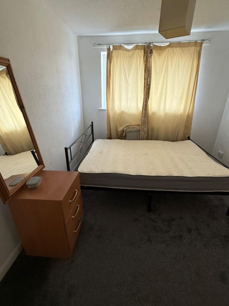 Double room for rent in Bletchley 