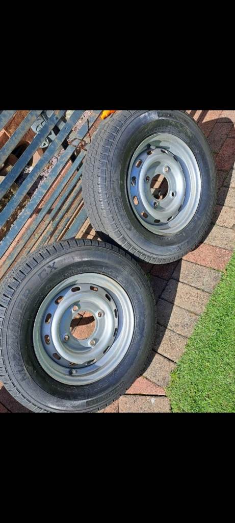 Trailer wheels 