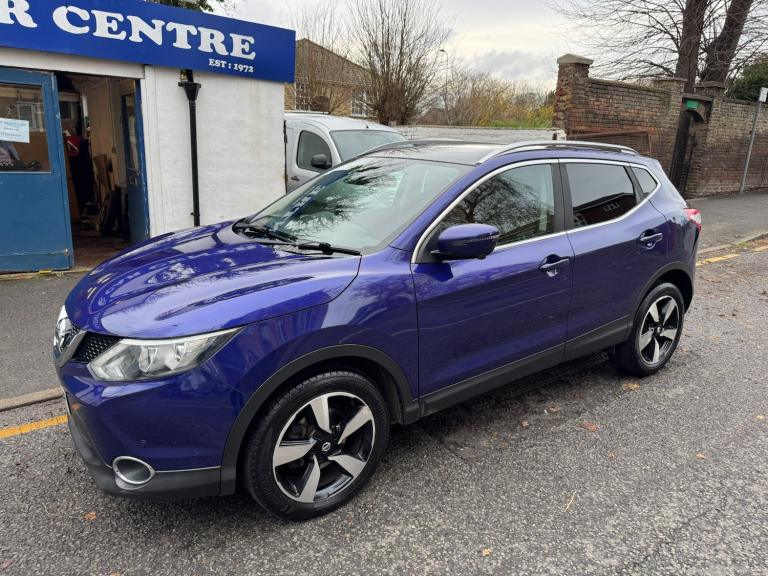 2015 Nissan Qashqai 1.6 dCi N-Tec+ 5dr Xtronic HATCHBACK Diesel Automatic