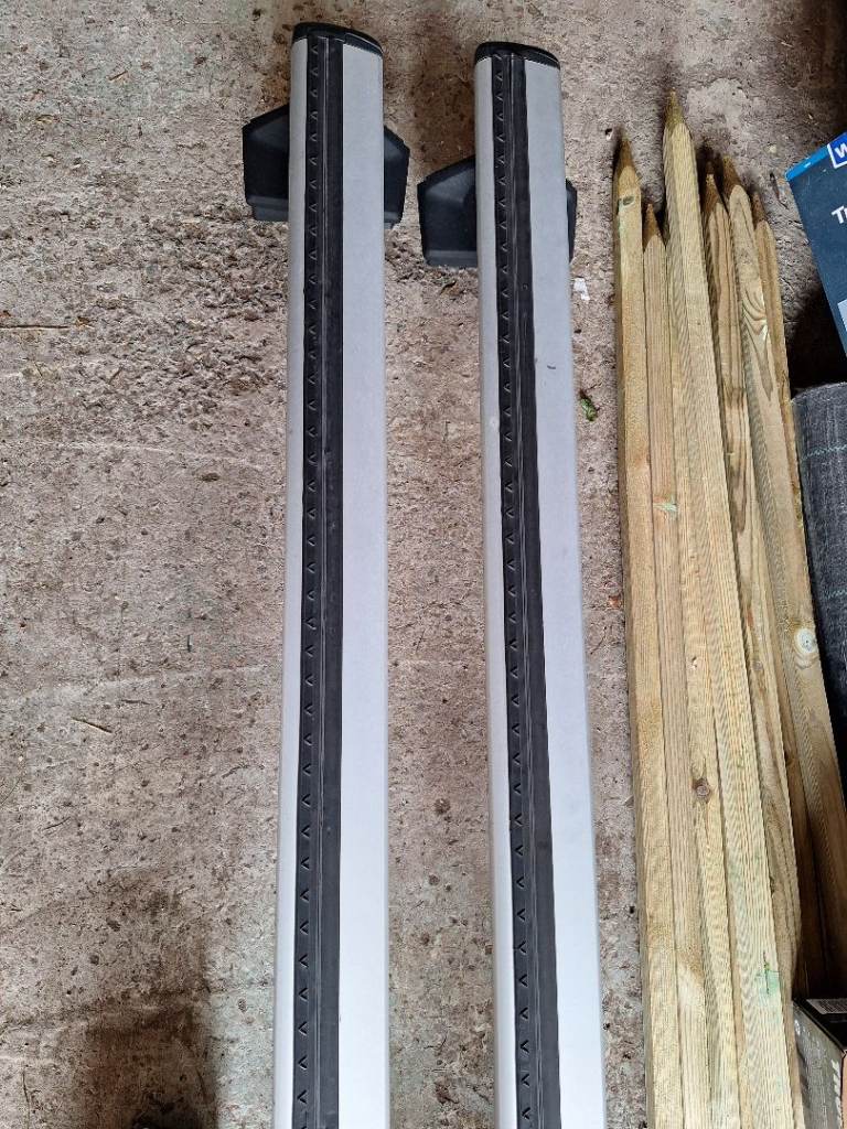 Thule Roof bars
