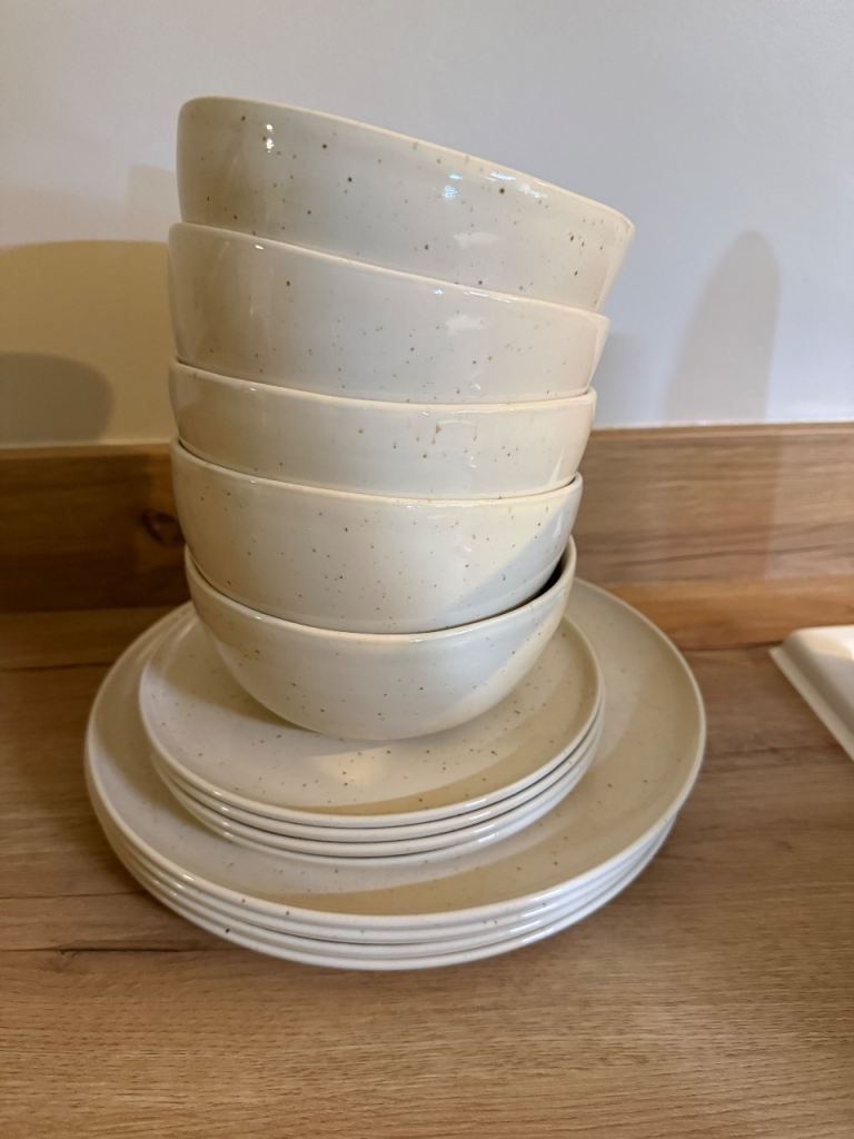 Habitat Dinner set