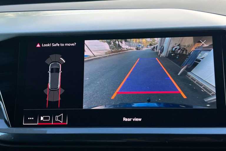 2024 Audi Q4 e-tron 220kW 50 Quattro 82.77kWh Edition 1 5dr Auto SUV Electric Automatic