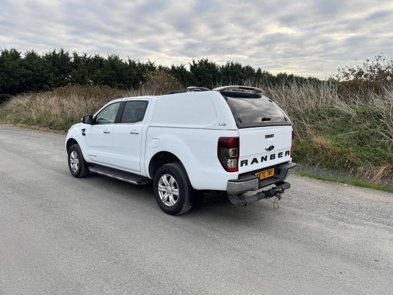 Ford Ranger 2.0 EcoBlue Limited Pickup Double Cab 4dr Diesel Auto 4WD... 2020/70