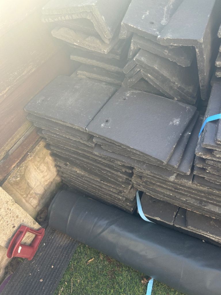 Roof tiles