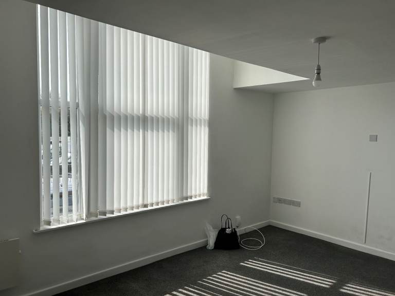 **L9** Stunning 1 bedroom Apartment for rent 