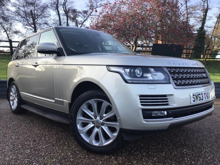 2013 Land Rover Range Rover 3.0 TDV6 Vogue 4dr Auto ESTATE Diesel Automatic