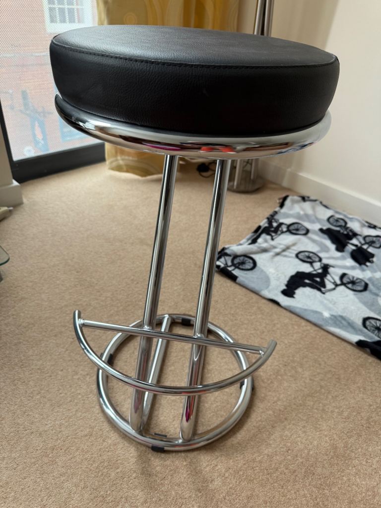 Bar stool  breakfast bar stool Brighton collection Chrome & Black as new H x 70cm W x 34cm 
