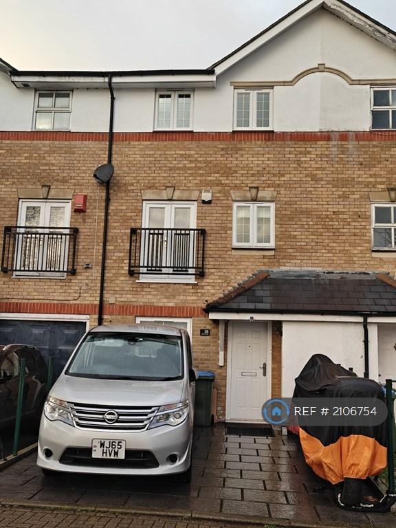 1 bedroom in Lakeside Avenue, London, SE28 (#2106754)