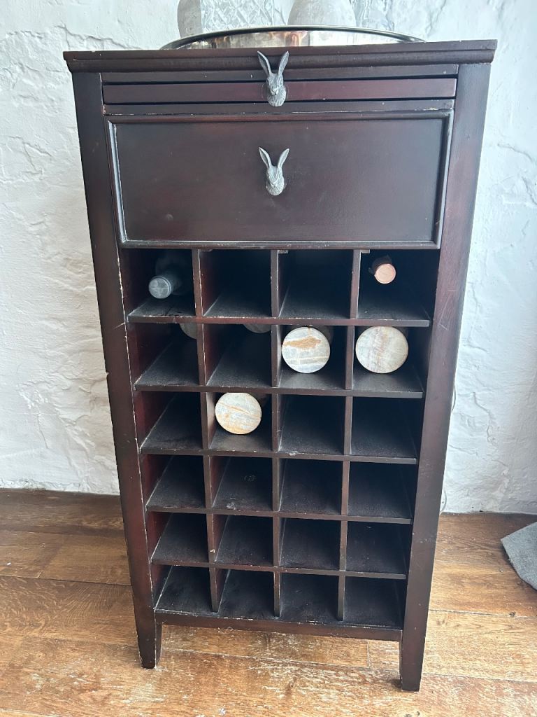 Wine rack cupboard