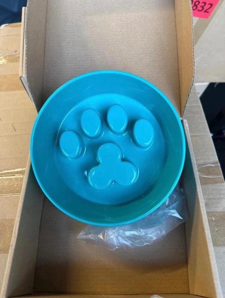 Personalised dog bowls