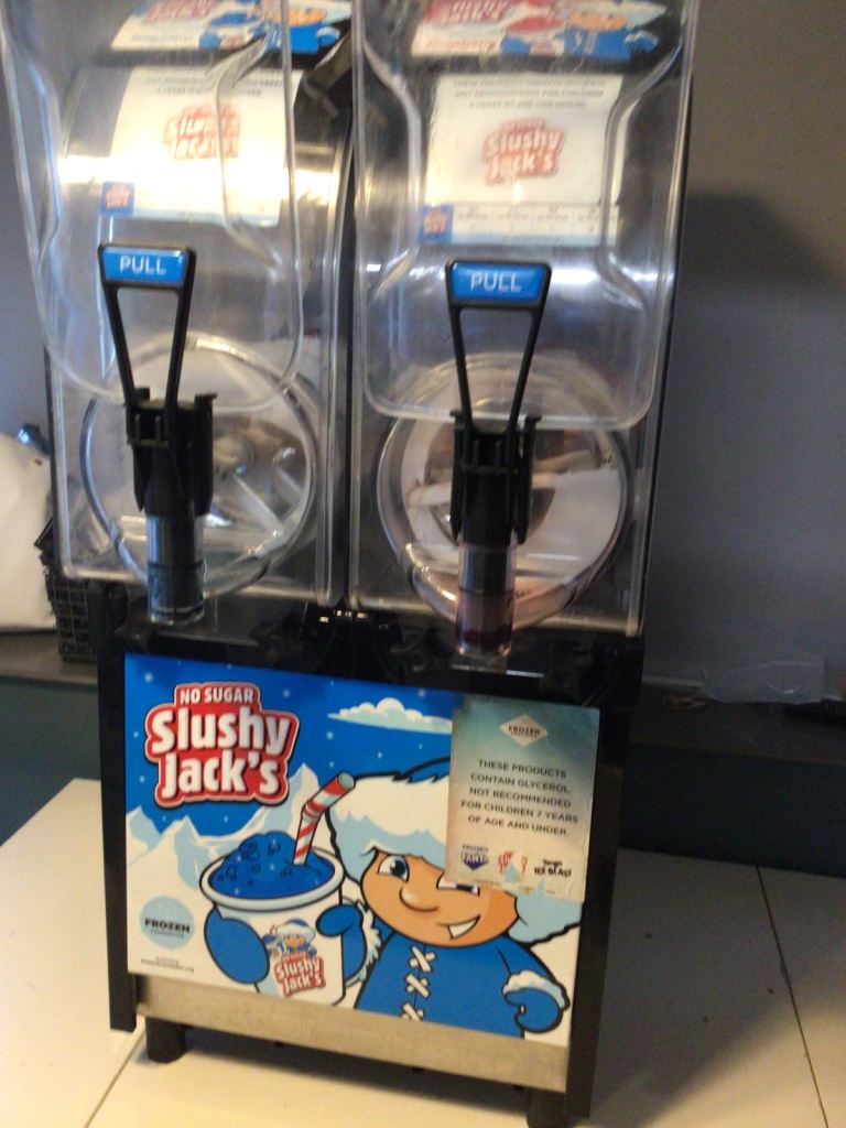 Slush machine 