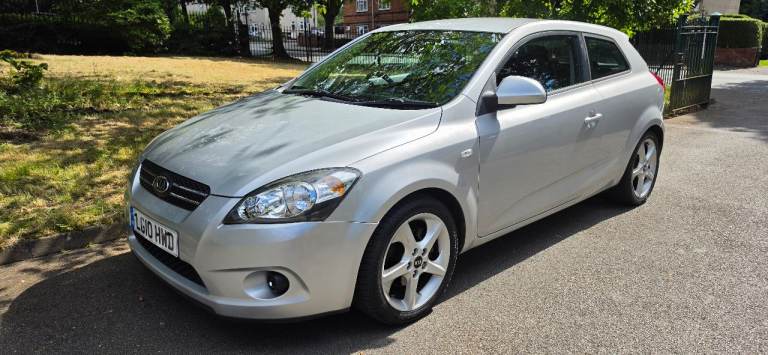 Kia, PRO CEED, Hatchback, 2010, Manual, 1396 (cc), 3 doors