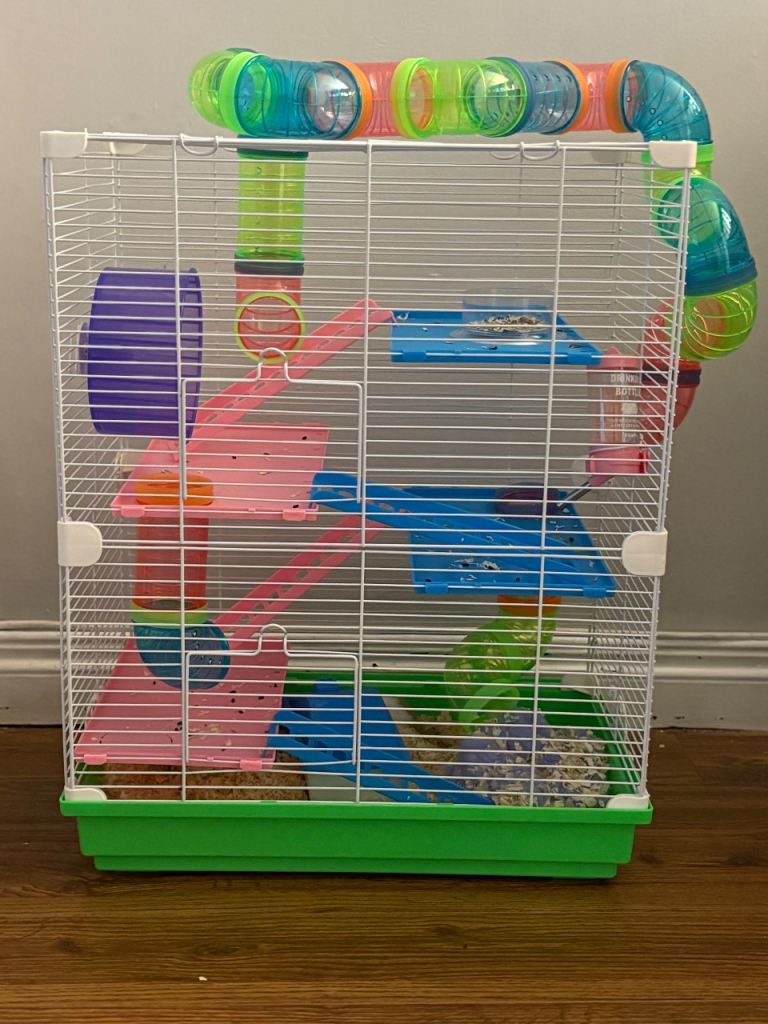 Hamster cage car and accessories 
