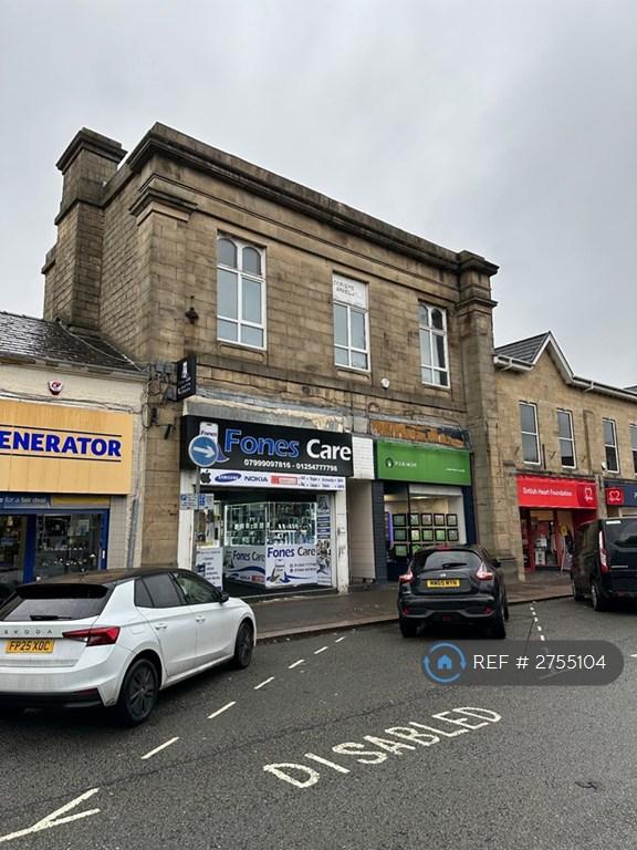 3 bedroom flat in Market Street, Darwen, BB3 (3 bed) (#2755104)