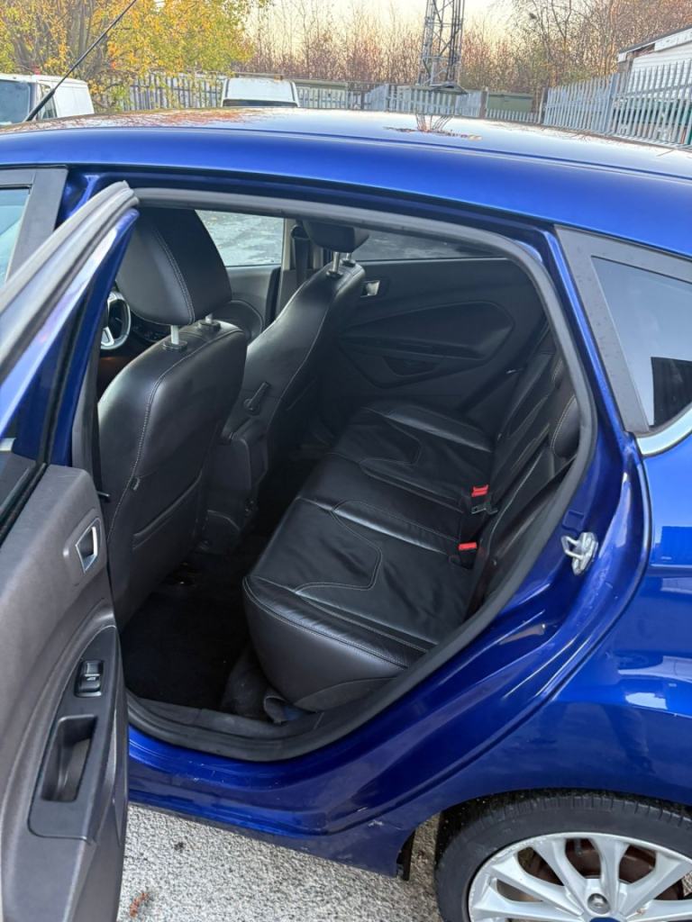 FORD FIESTA 1.0 T EcoBoost Titanium X 2015