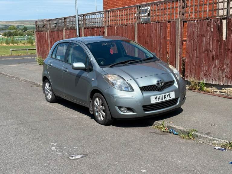 Toyota, YARIS, Hatchback, 2011, Manual, 1329 (cc), 5 doors