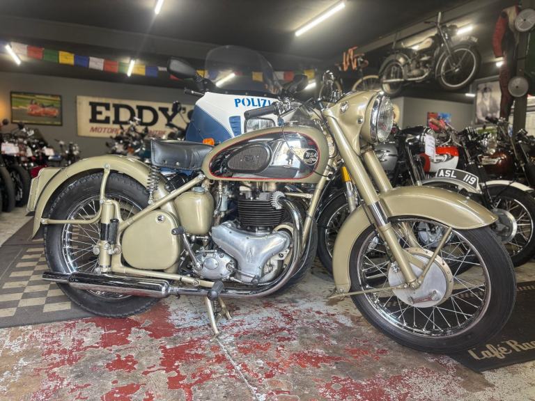 1954 BSA A10 GOLDEN FLASH 650CC CLASSIC MOTORCYCLE 