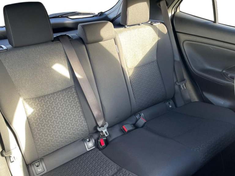 2023 Toyota Yaris Cross 1.5 Hybrid Design 5dr CVT HATCHBACK PETROL/ELECTRIC Automatic