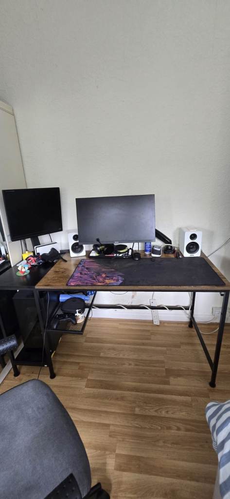 Office desk/computer desk with bookshelf, 140x60x75cm