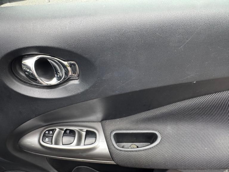 2013 Nissan Juke 1.6 Acenta 5dr HATCHBACK Petrol Manual