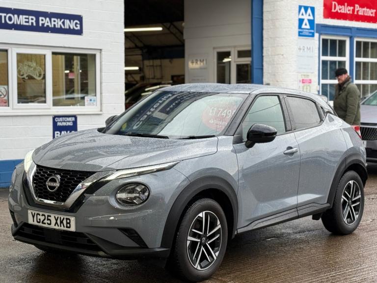 2025 Nissan Juke 1.0 DiG-T N-Connecta 5dr, UNDER 2300 MILES, MARCH 2028 NISSAN WARRANTY,  HATCHBA...