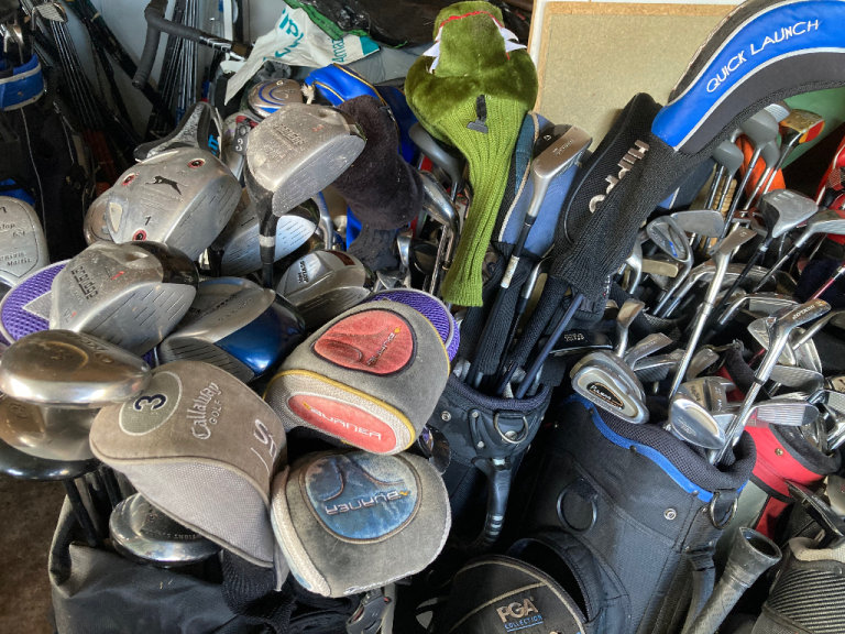 Drivers/3 woods, 5 woods Hybrids Putters