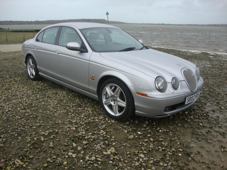 2002 Jaguar S-Type 4.2 V8 R 4dr Auto SALOON Petrol Automatic
