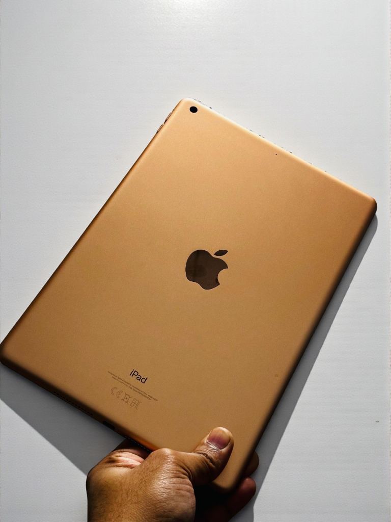 iPad 7th generation in good condition 
