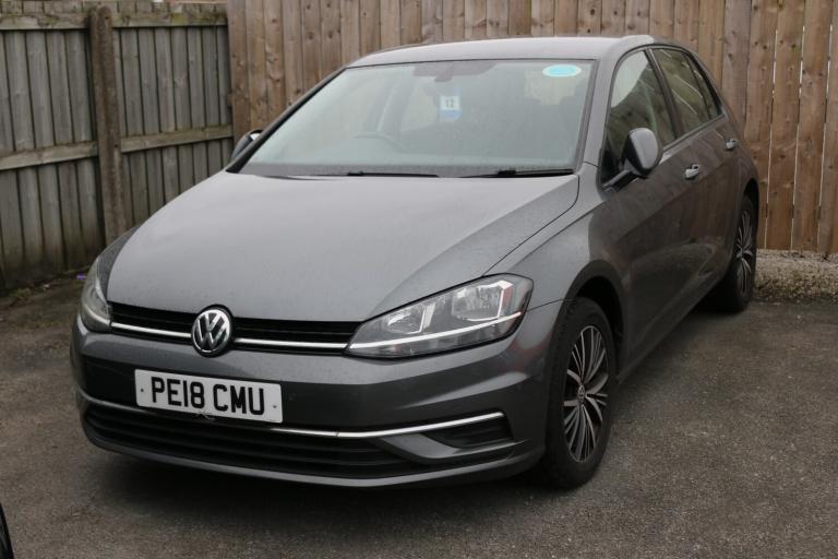 VOLKSWAGEN GOLF 1.0 TSI SE Nav 2018