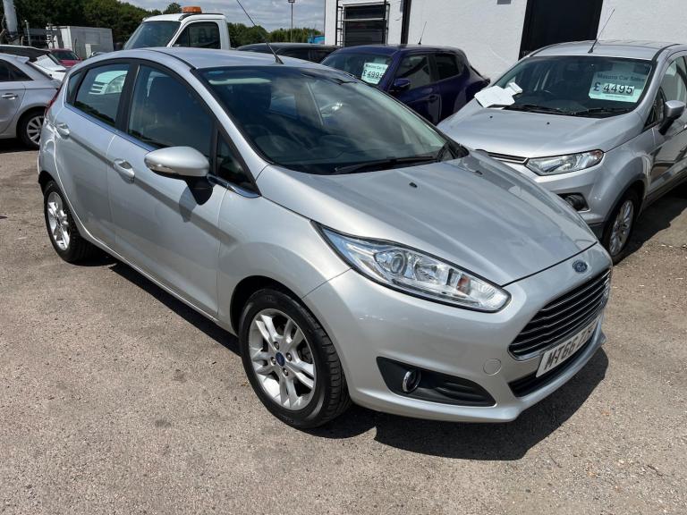 2016 Ford Fiesta 1.25 82 Zetec 5dr HATCHBACK PETROL Manual