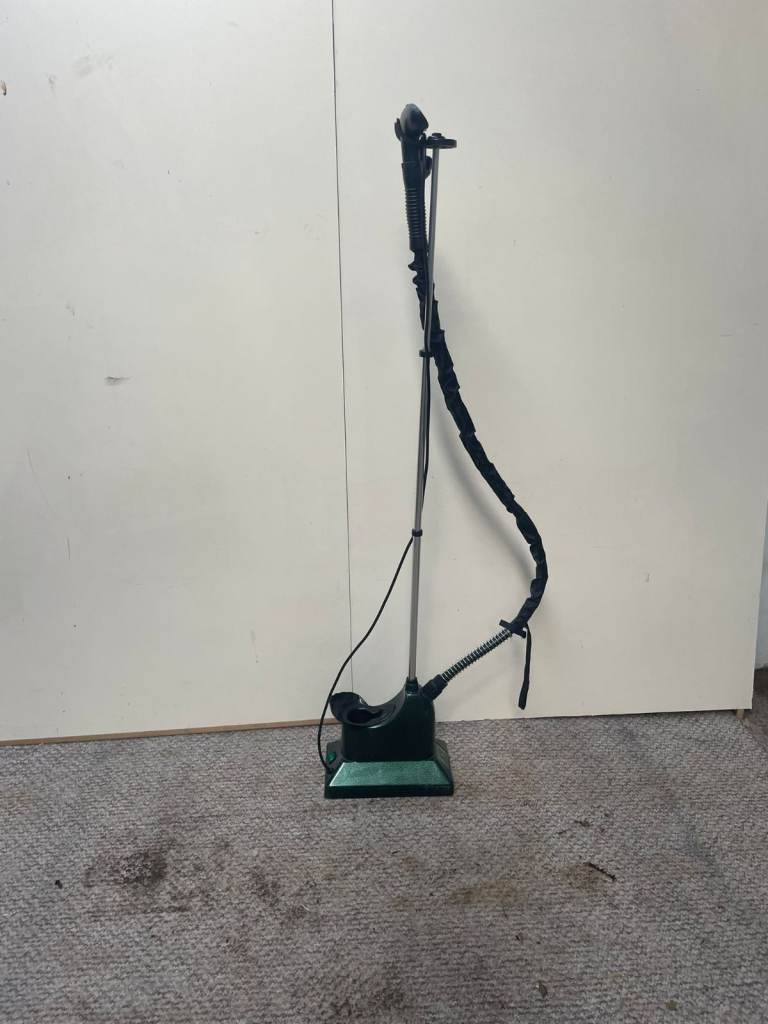 K9 Express Clothes Steamer - Missing Bottle