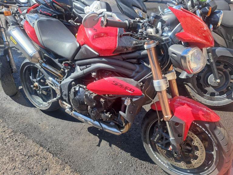 Triumph, SPEED, 2013, 1050 (cc)