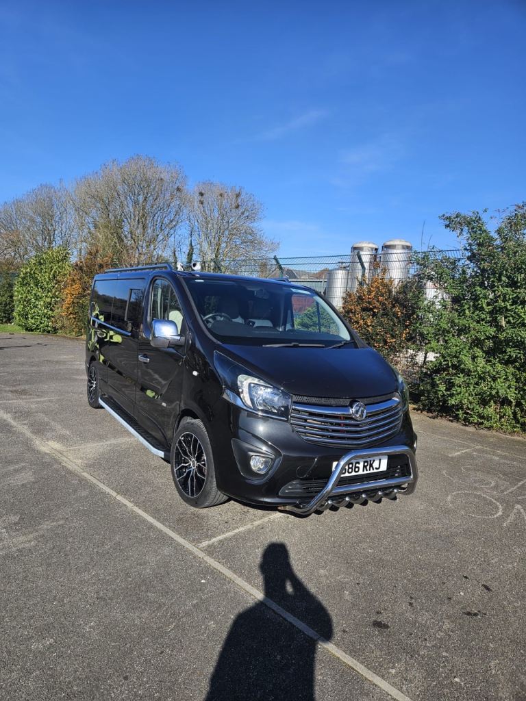 Vauxhall Vivaro day van 