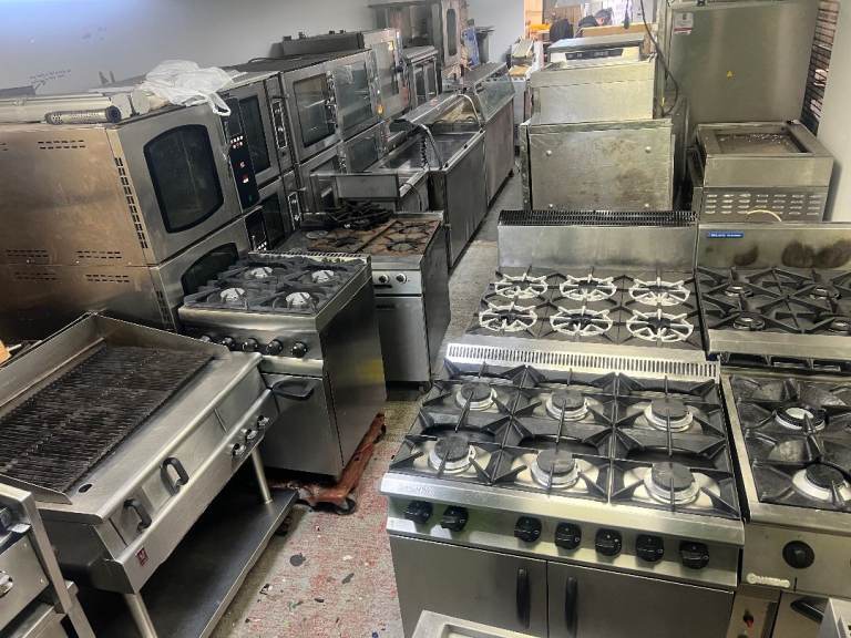 GAS FALCON 6 BURNER COOKER UNDER OVEN CATERING COMMERCIAL KITCHEN FAST FOOD