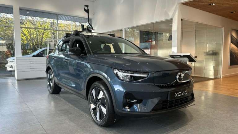 2025 Volvo EX40 Plus, Single Motor Extended Range, Electric ESTATE Electric Automatic