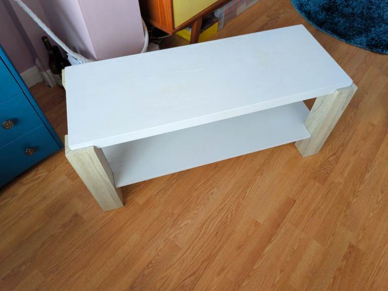 White Wood TV Stand / Coffee Table – Good Condition