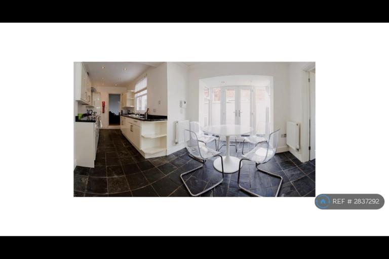 5 bedroom house in Park Road, Loughborough, LE11 (5 bed) (#2837292)