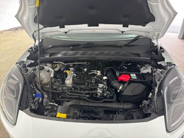 2024 Ford Puma 1.0 EcoBoost Hybrid mHEV Titanium 5dr Hatchback Petrol Manual