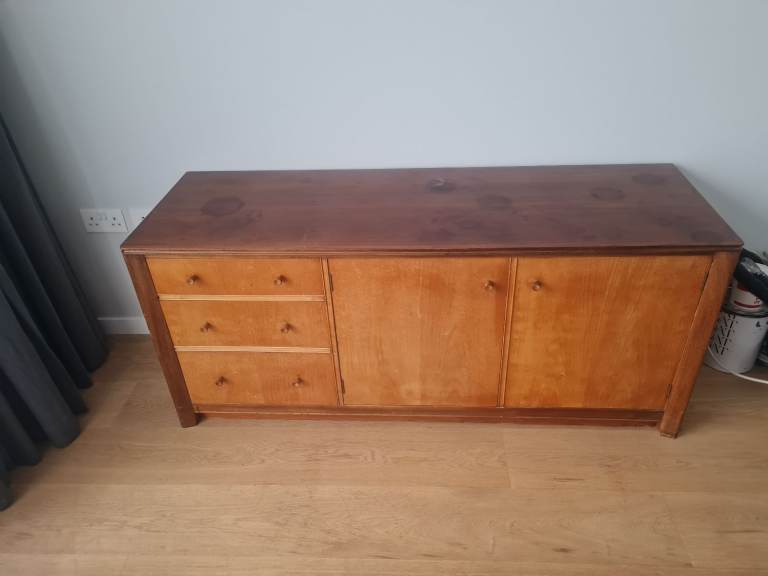 Retro sideboard