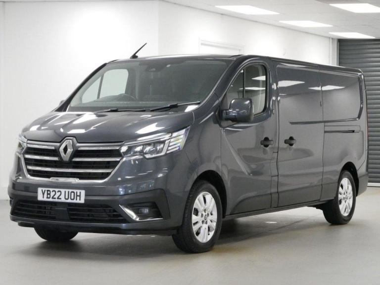 2022 RENAULT TRAFIC 30 2.0 BLUEDCI 150 BHP LL LONG SPORT NAV EDITION