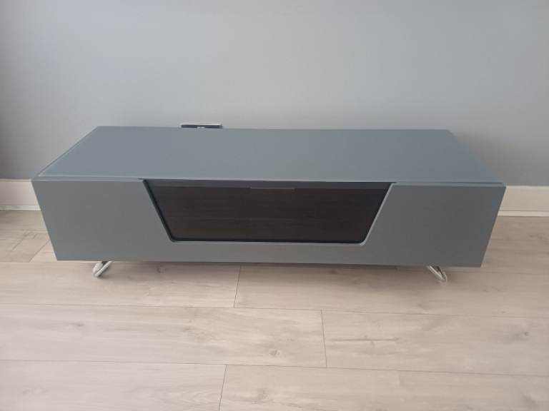 ALPHASON CHROMIUM TV STAND FOR UP TO 65" TV