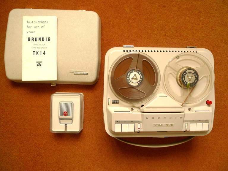 Grundig TK14 Tape recorder