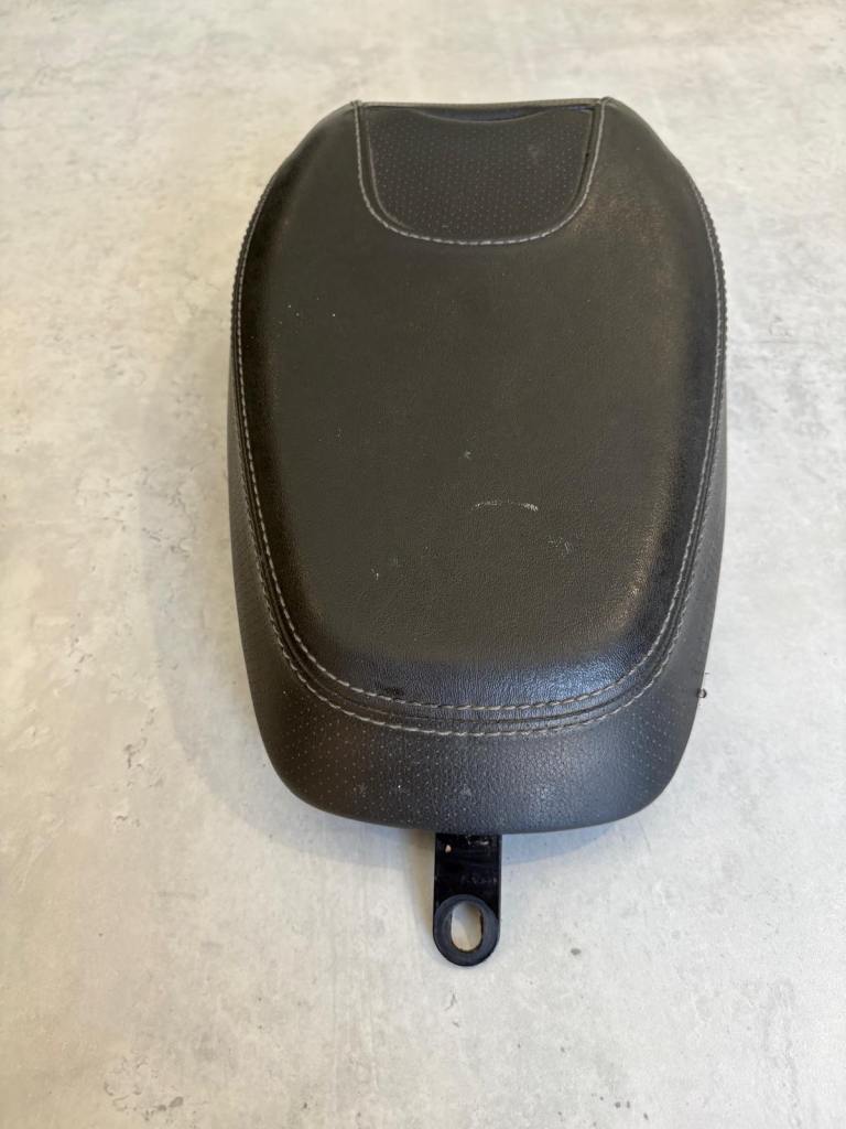 Indian Chief Dark Horse Pillion Seat