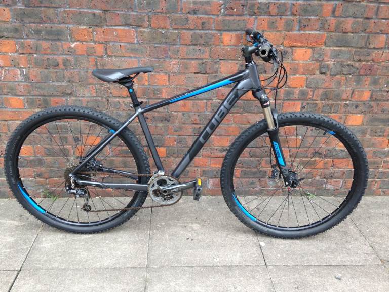 Cube Analog 29 inch Mountain Bike £200 no offer 