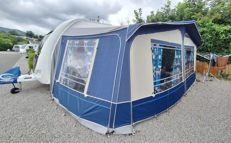 Ventura awning