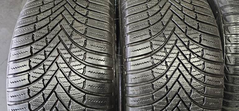 195 50 15   2 x tyres Firestone MultiSeason