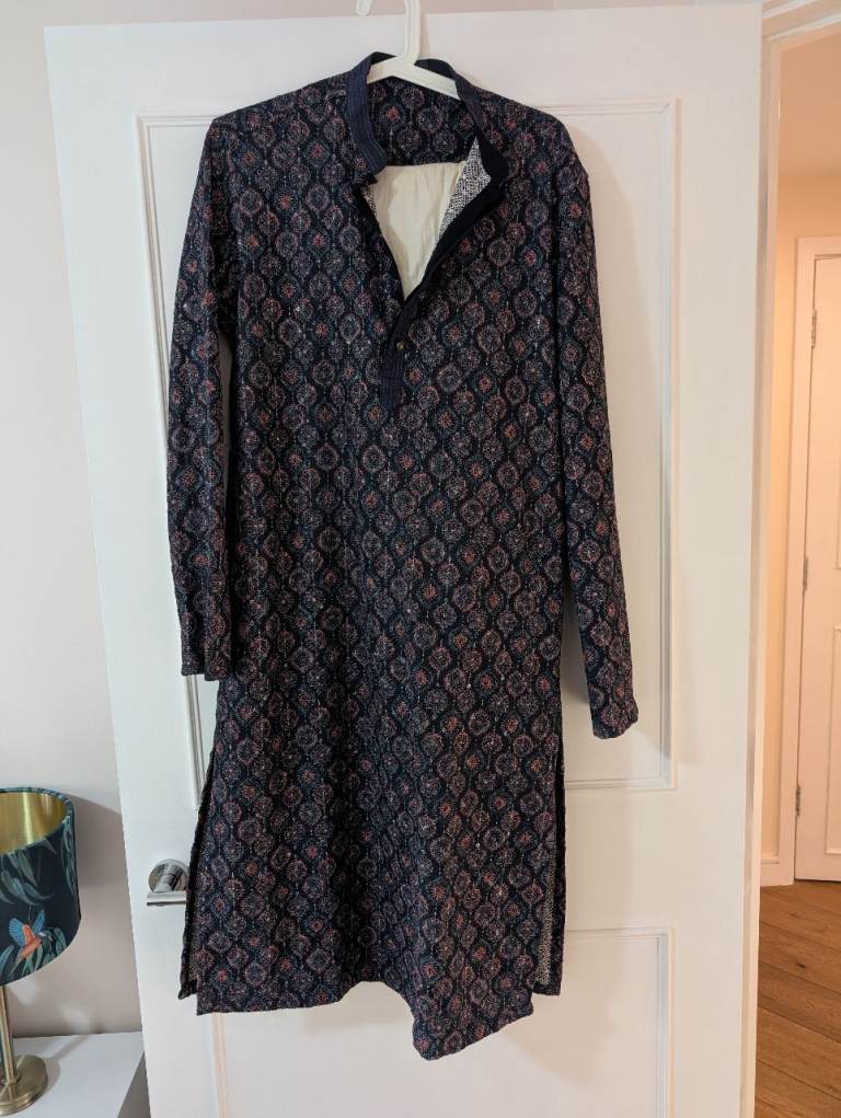 Kurta Pajama (trousers included)