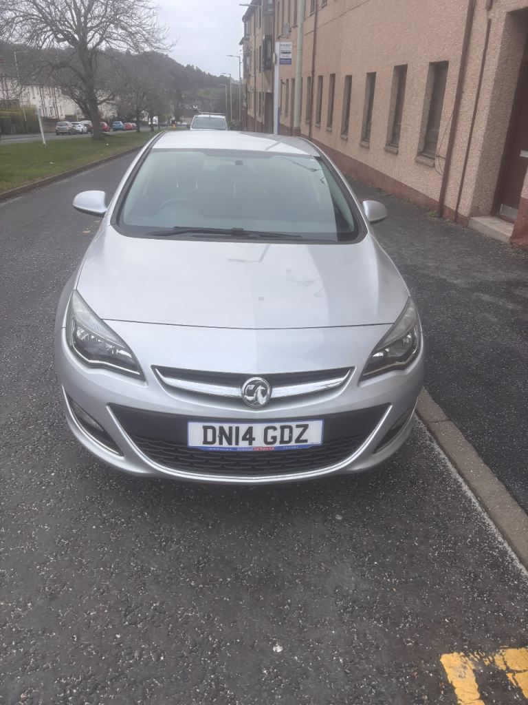 Vauxhall, ASTRA, Hatchback, 2014, Manual, 1598 (cc), 5 doors