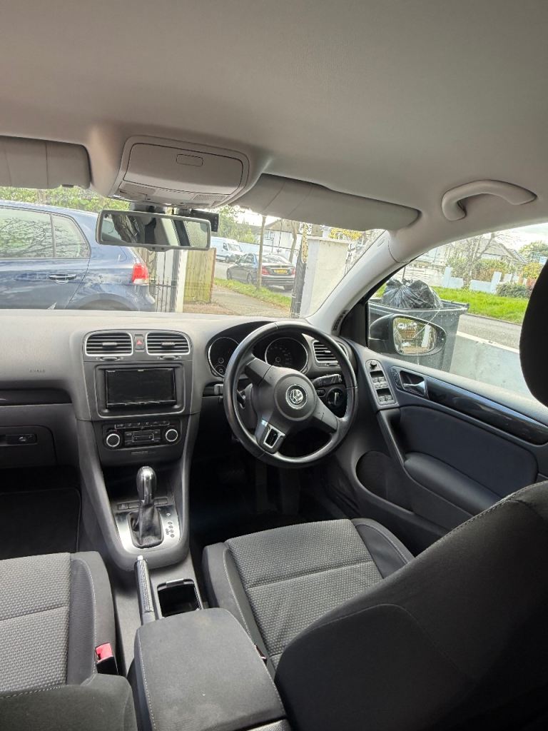 VOLKSWAGON GOLF 2013