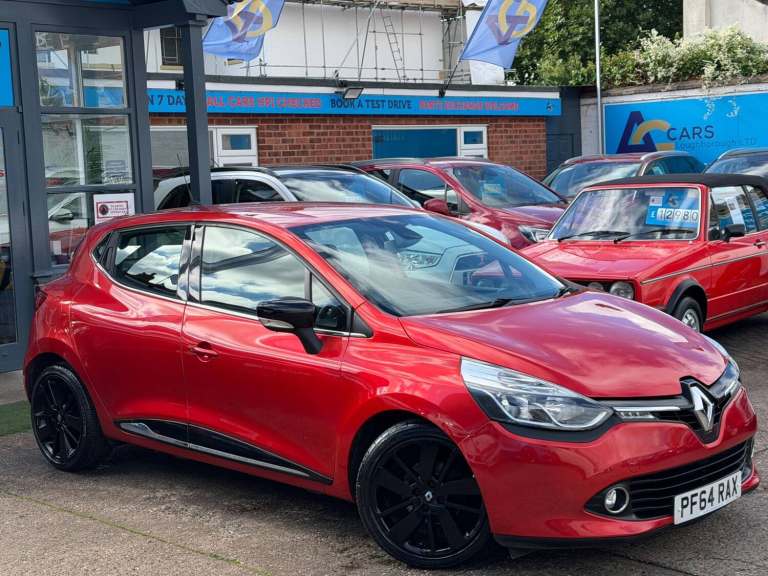 2015 Renault Clio 1.5 dCi Dynamique S MediaNav Hatchback 5dr Diesel EDC Euro 5 (90 ps) HATCHBACK ...